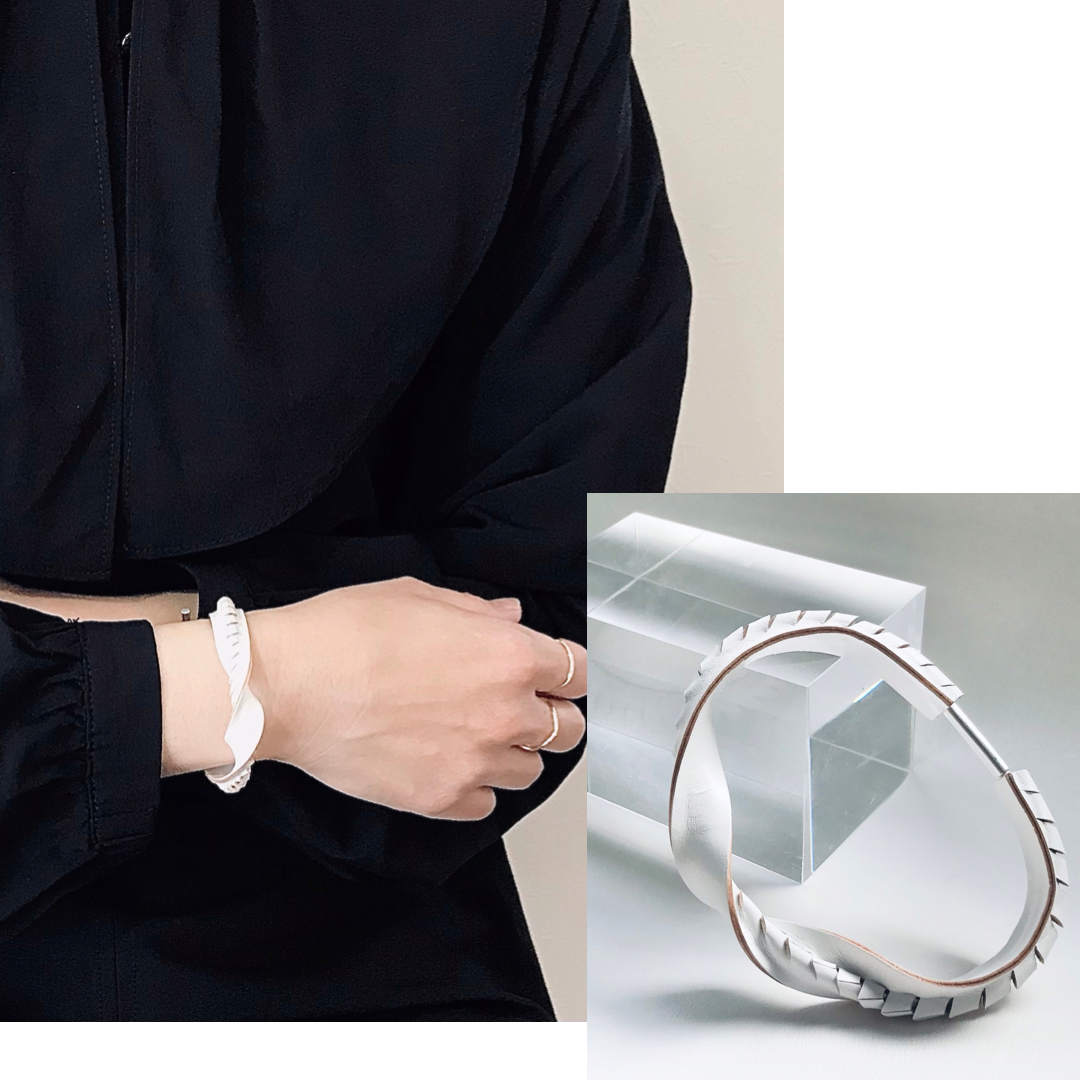 《lovi／Twist bangle》白レザー・個性的な ひねりレザーバングル／ブレスレット・おしゃれ