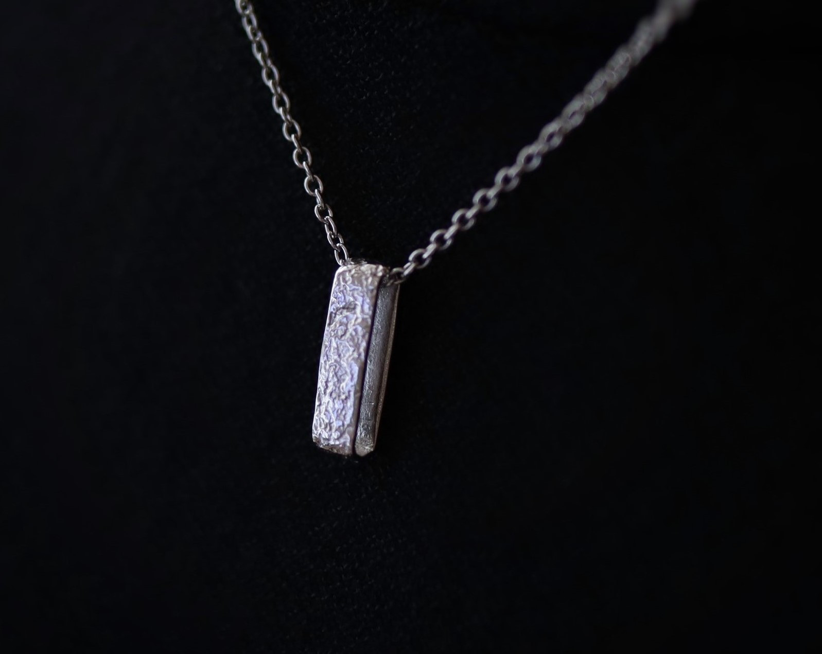 Stone texture[リバーシブル] SV925ロジウムRectangle pendant