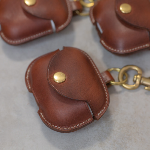 Tory Burch ブラウンレザー　AirPods proケース Tory Burch トリーバーチ AirPods Pro ケース(505111344