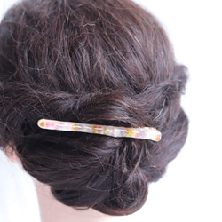 「小花を閉じ込めて」大きめバーヘアクリップ～パステルポップ～＊固まるハーバリウム＊贈り物ギフトにも◎ 11枚目の画像