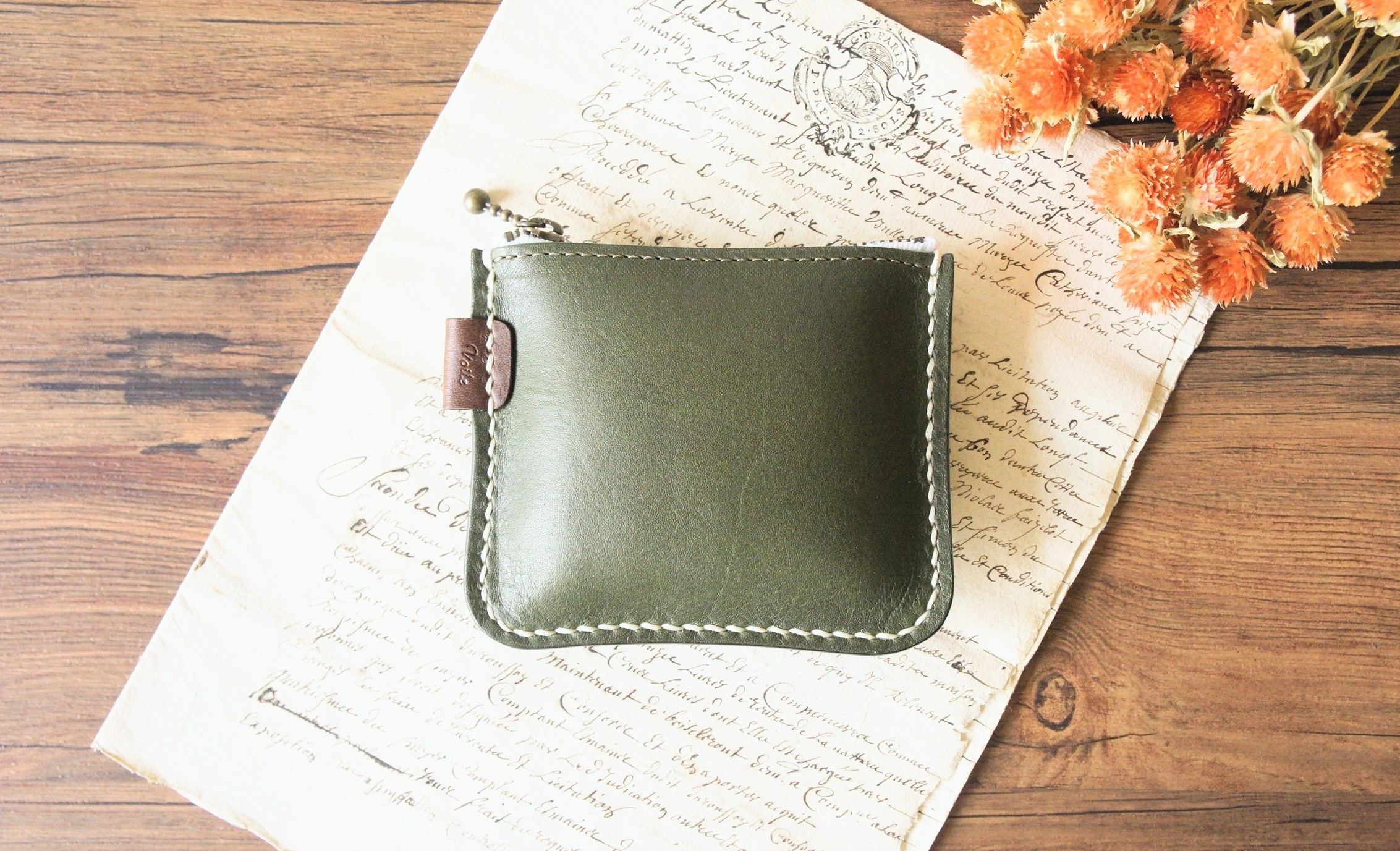 ＊ぷっくりミニポーチ＊コインケース◆特殊加工◆アクセサリーケース◆お薬ケース◆本革◆手縫い◆刻印・ラッピング◆送料無料