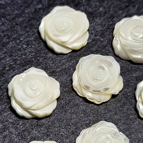 天然 シェル ビーズ 薔薇 12mm 1コ ホワイト シェルビーズ 白 バラ