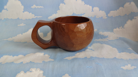 茶色い真桑の一木彫りコーヒーカップ　 7枚目の画像