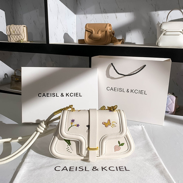 CAEISL&KCIELショルダーバッグ 女神樣 春 新品未使用 ハンドバッグ 