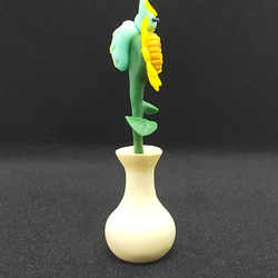ひまわりと大村さん(置物)花瓶クリーム色c 6枚目の画像