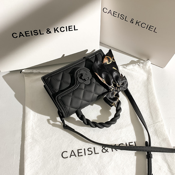 CAEISL&KCIEL  高級感  斜めショルダーバッグ 5枚目の画像