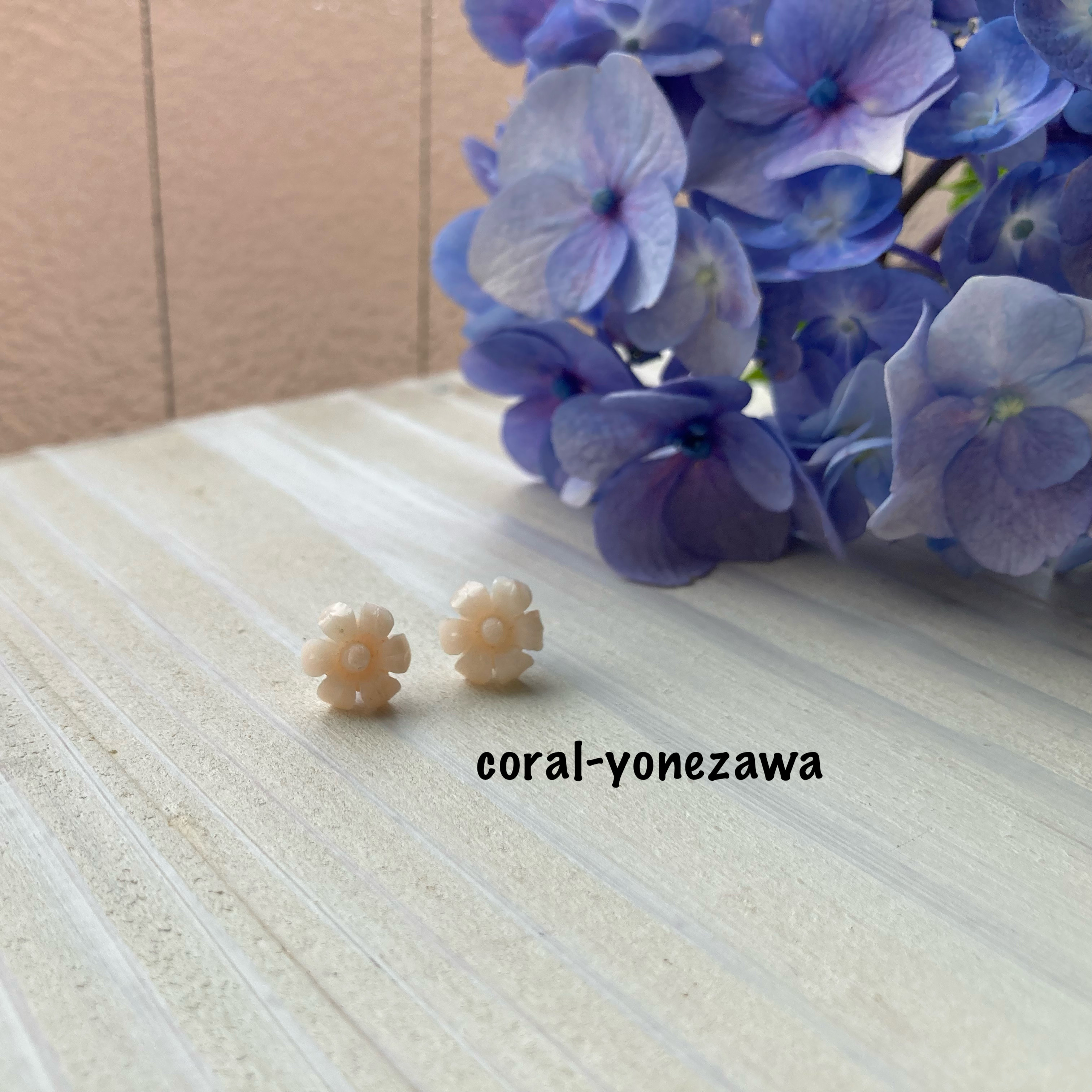 ぴんく珊瑚のピアス.k14ＷG.優しい色合い