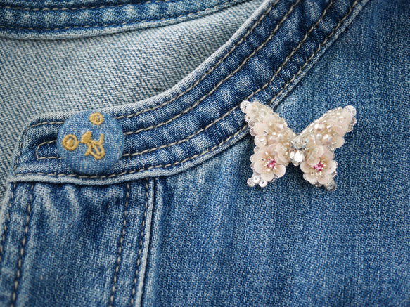 送料無料*॰ْ✧ً Ruban couture butterfly(オートクチュール刺繍仕上げの蝶々のブローチ) 5枚目の画像