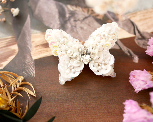 送料無料*॰ْ✧ً Ruban couture butterfly(オートクチュール刺繍