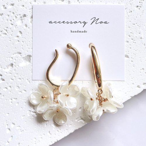 ♥️100 イヤーカフ パール 3連 フラワー 片耳 両耳 イヤカフ フープ