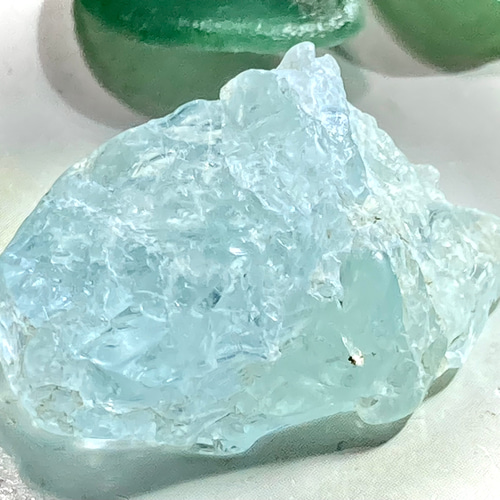 幸せをもたらす】虹入り✨ アクアマリン 原石 ラフストーン その他置物