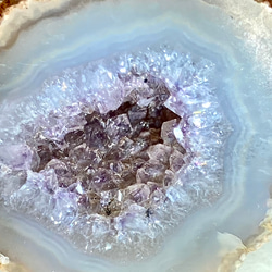 レインボー˚✧₊⁎瑪瑙　アメジスト　アゲート ジオード　晶洞 2枚目の画像