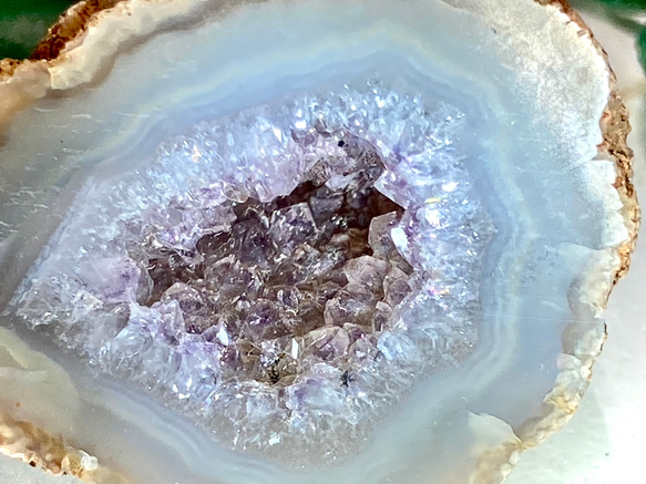 レインボー˚✧₊⁎瑪瑙　アメジスト　アゲート ジオード　晶洞 2枚目の画像