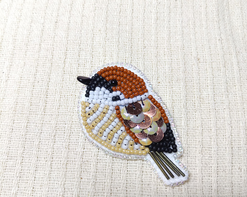 ブローチ　鳥　シェル 天然シェルブローチハイエンド気質蝶鳥カエデの葉黒アワビシェル