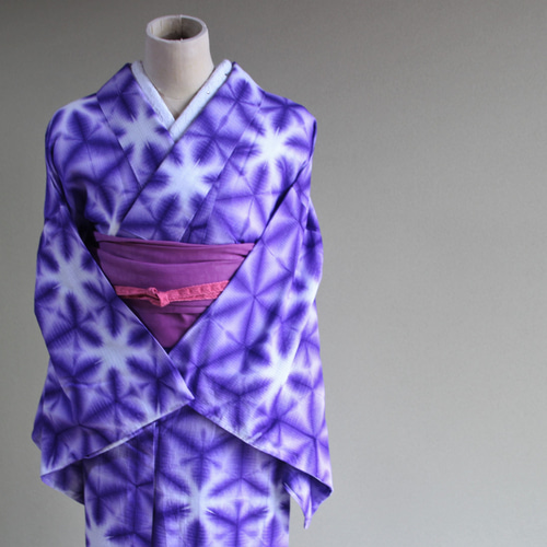 ◇現代 有松鳴海絞 浴衣◇【紫】雪花絞り 大胆な柄が大人の ◇現代 有松鳴海絞 浴衣◇【紫】雪花絞り 大胆な柄が大人の