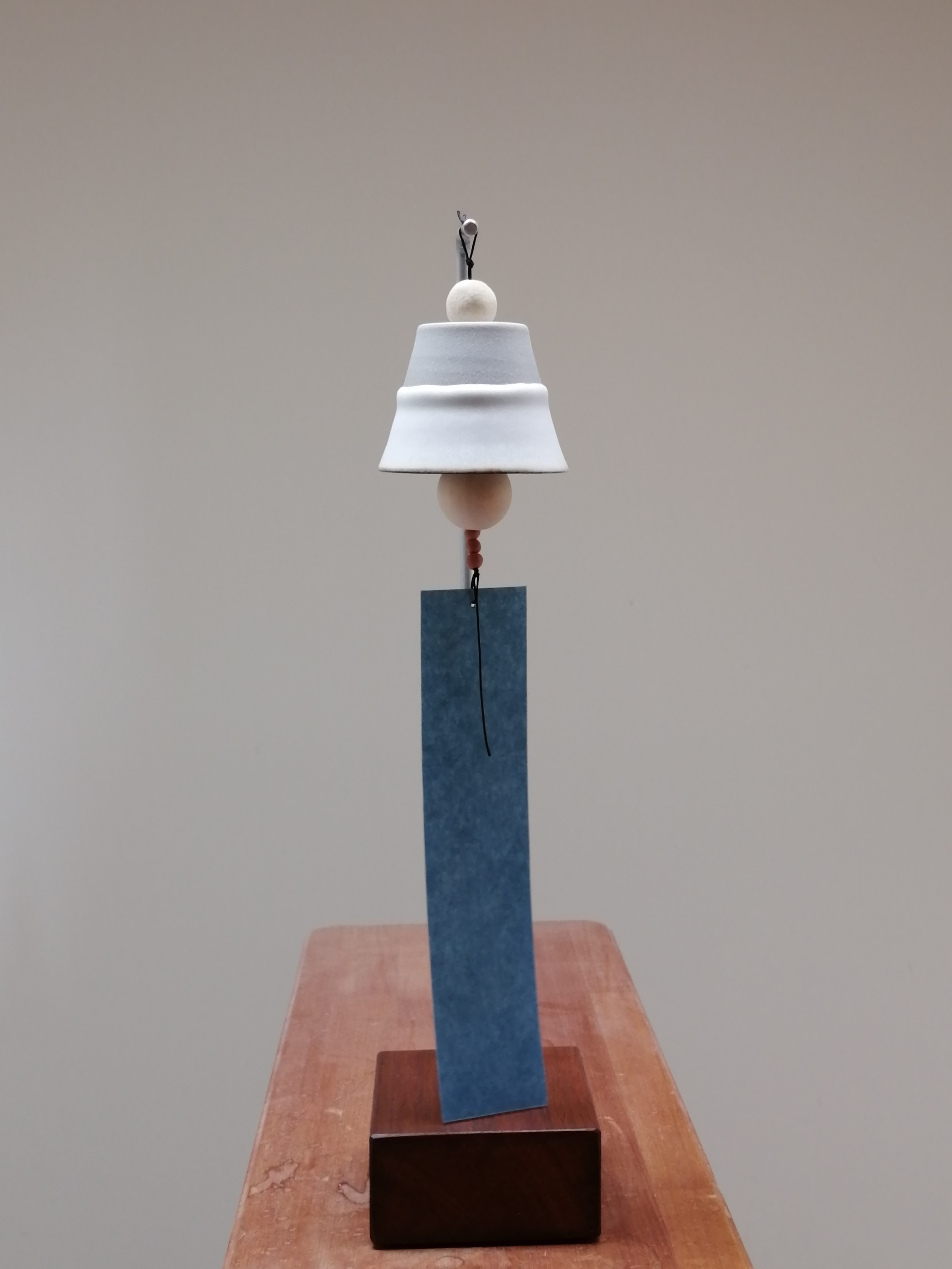 彩風鈴置型白＆グレー　 2022