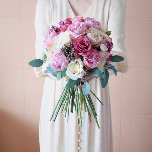 ラウンドブーケ ウェディングブーケ ブートニア クラッチブーケ