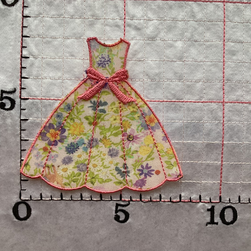 yukiemon生地ドレス刺繍アイロンワッペン1枚 ワッペン