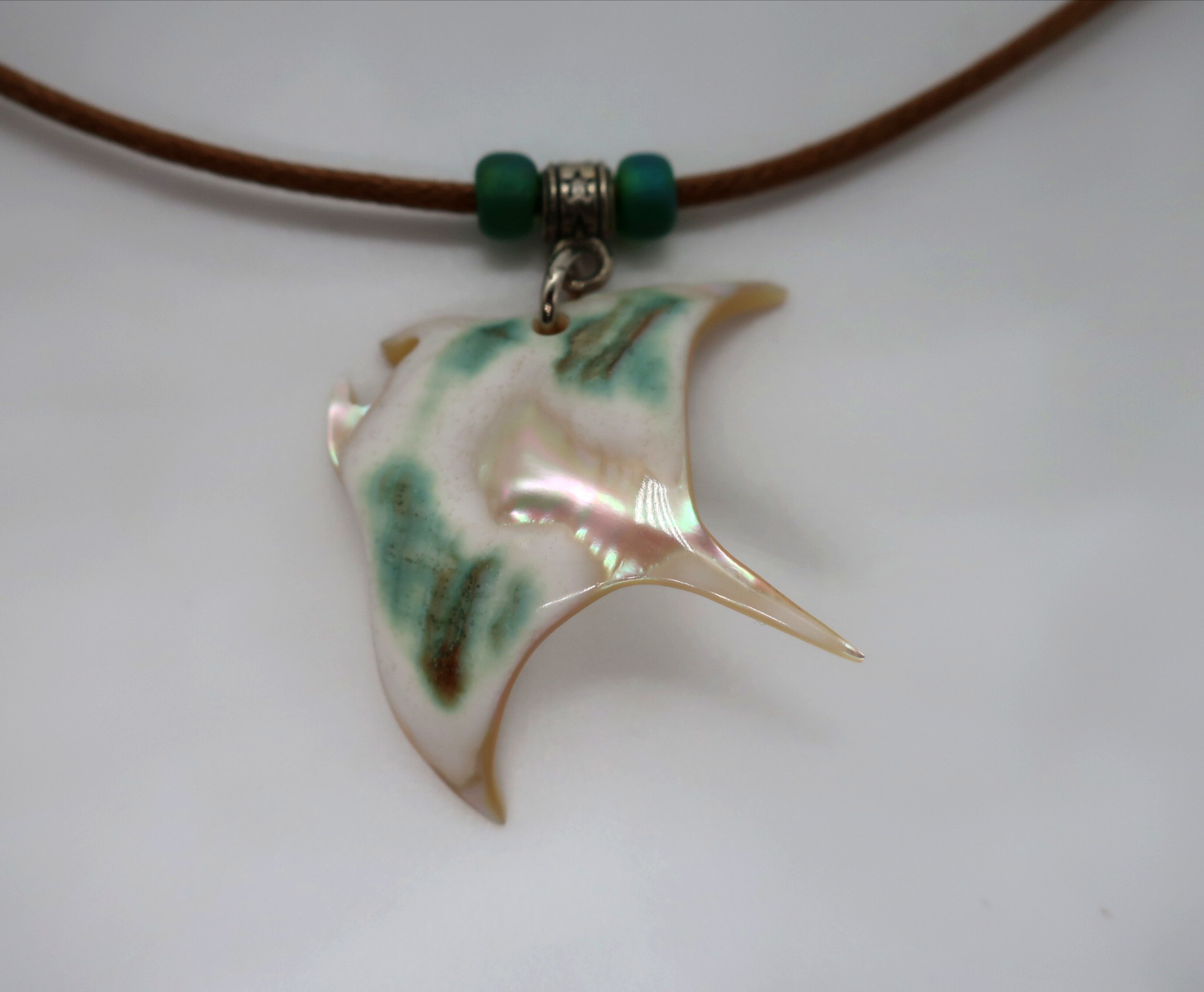 マンタペンダント