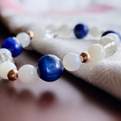 ショッキングな事にも負けない！明るく元気に強く生きる/カイヤ