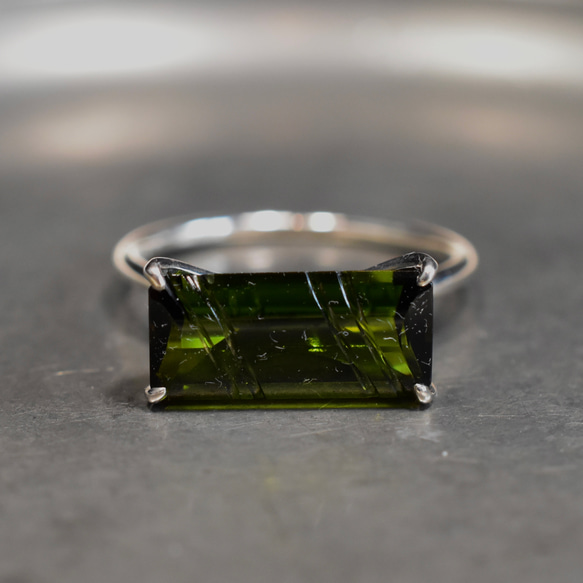 Green tourmaline 1枚目の画像