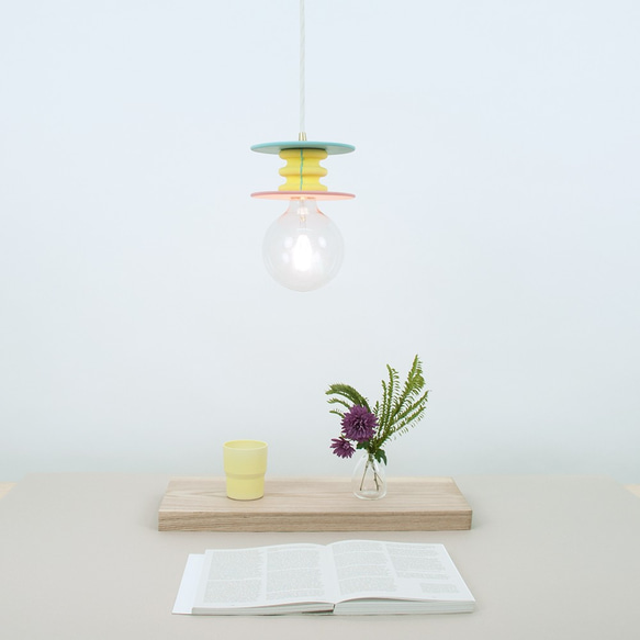 イエローグリーンピンクペンダントランプ Frutti Lamp LED電球有り 2枚目の画像