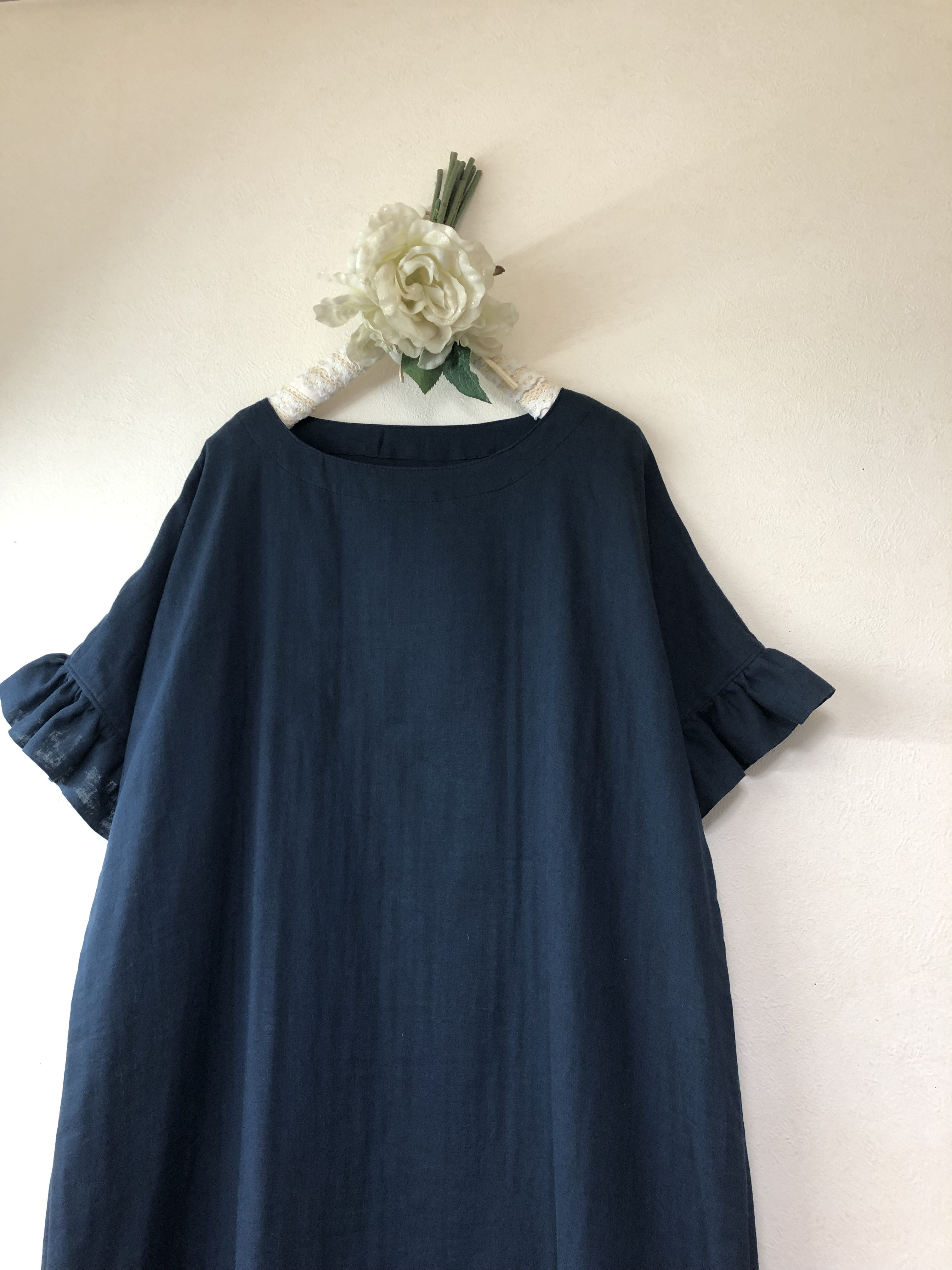 ストーンとシンプルライン❤️裾フリルとフリル袖のダブルガーゼワンピース❤️海（濃紺）❤️サイズ調整/お色変更可 6,336円