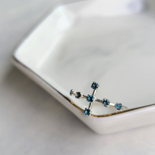 7つの石が形どる✧ロンドンブルートパーズ十字リング シルバー＊天然石