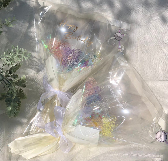 【送料無料】クリアハートかすみ草レインボーブーケ│オーロラ　手持ちバルーン　花束　結婚式　卒業　卒園　ブーケトス 2枚目の画像