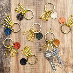 栃木皮革鑰匙圈 4 排日本製造姓名首字母吊飾鑰匙圈 8 色 JAK094 第1張的照片