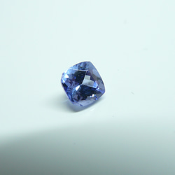 20614-1　【タンザニア産】　天然タンザナイト　ルース　　１．２ｃｔ 3枚目の画像