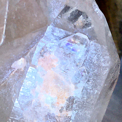夫婦石✨レインボー　ピンク レムリアン シードクリスタル　原石　ポイント 4枚目の画像