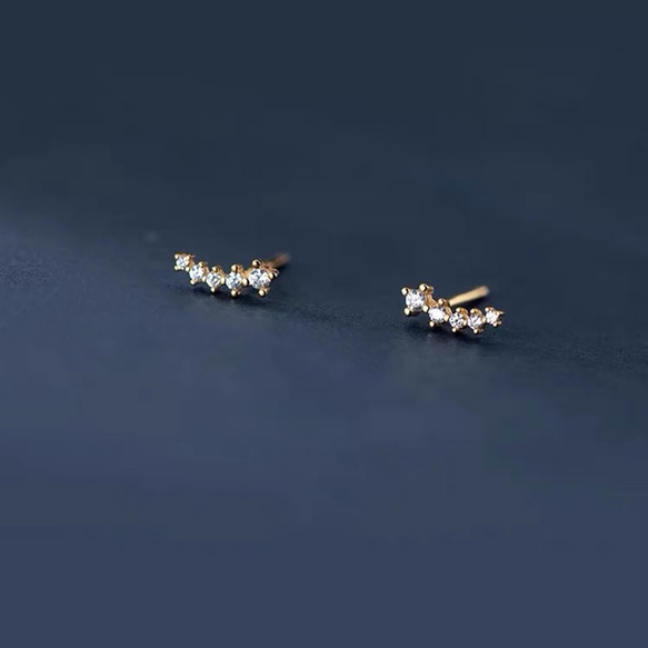 ピアス　ジルコニア　5粒　シルバー925 18kgp　シンプル　定番　小さめ　こぶり　ゴールド　極小 4枚目の画像