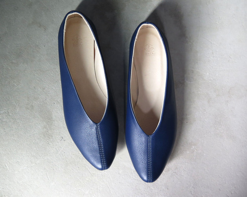 24cmのみ半額SALE【正統派！】上質ネイビーの本革パンプス ❄︎made