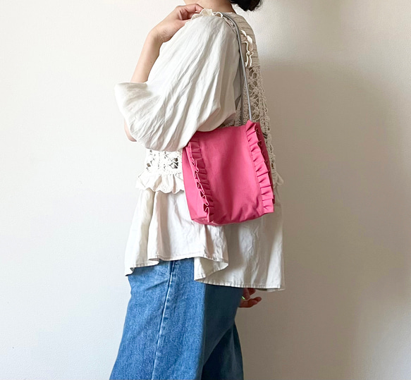 【受注生産】 斜めがけにも！2way canvas mini bag （ピンク） 5枚目の画像