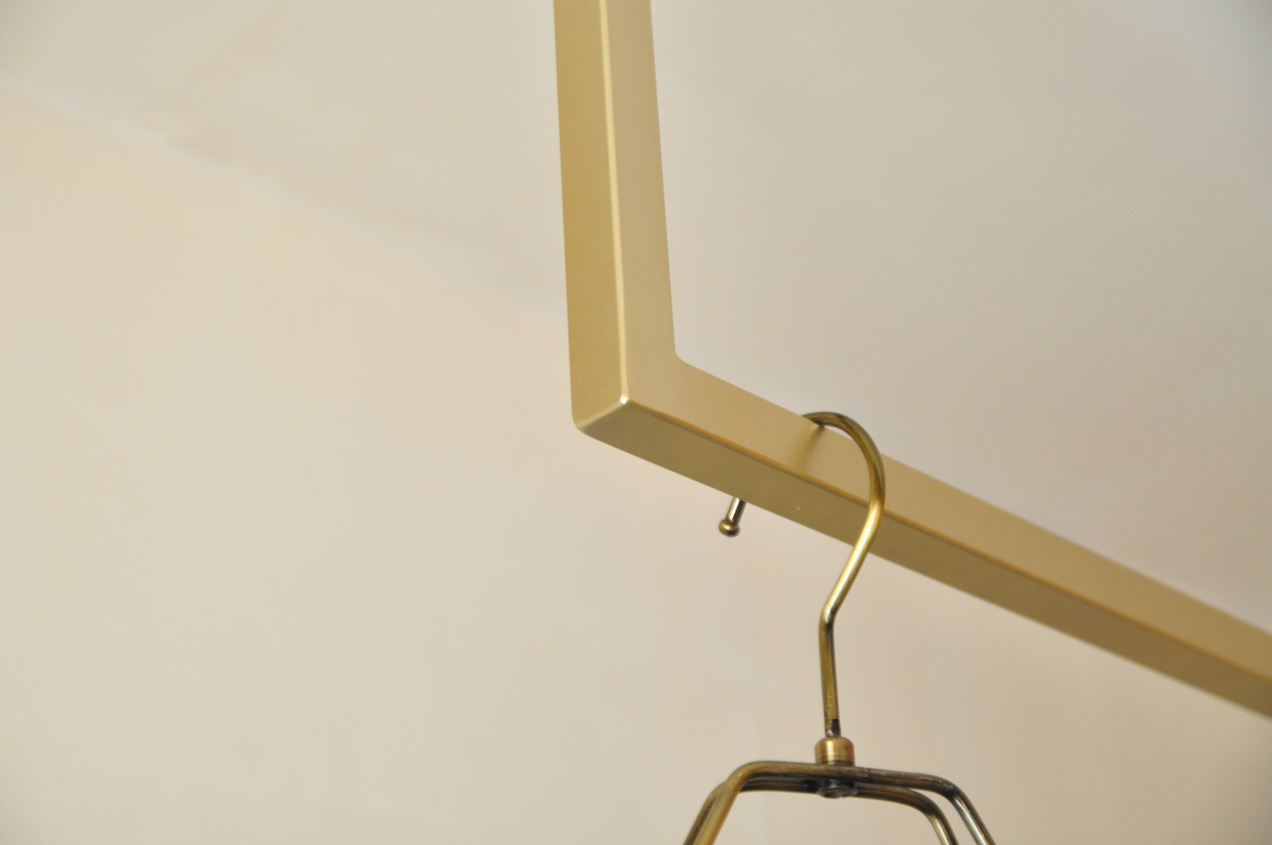 ランドリー ルーム ハンガーラック （スクエア ゴールド）