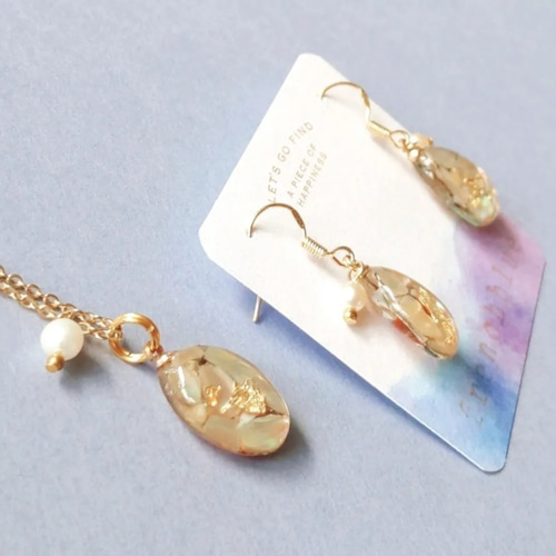 シェルアクセサリー 3点セット ピアス／イヤリング ネックレス ガラス