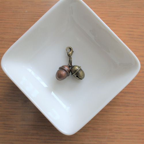 どんぐりカニカンチャーム 3個 ② どんぐりカニカンチャーム 3個 25