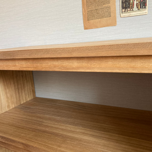 脚付きシェルフ 本棚 /ブックシェルフ/ラック/収納 棚・シェルフ