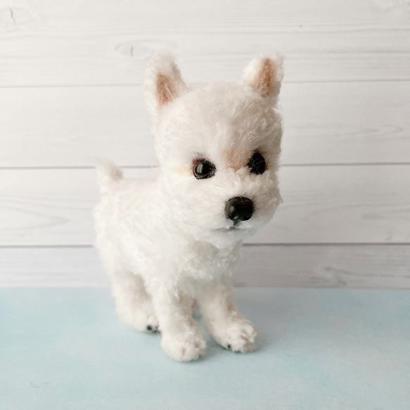 羊毛フェルトホワイトテリア