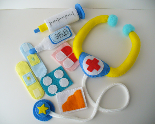 36 フェルトままごと　お医者さん　オーダーページ 36 フェルトままごと お医者さん オーダーページ フェルトままごと