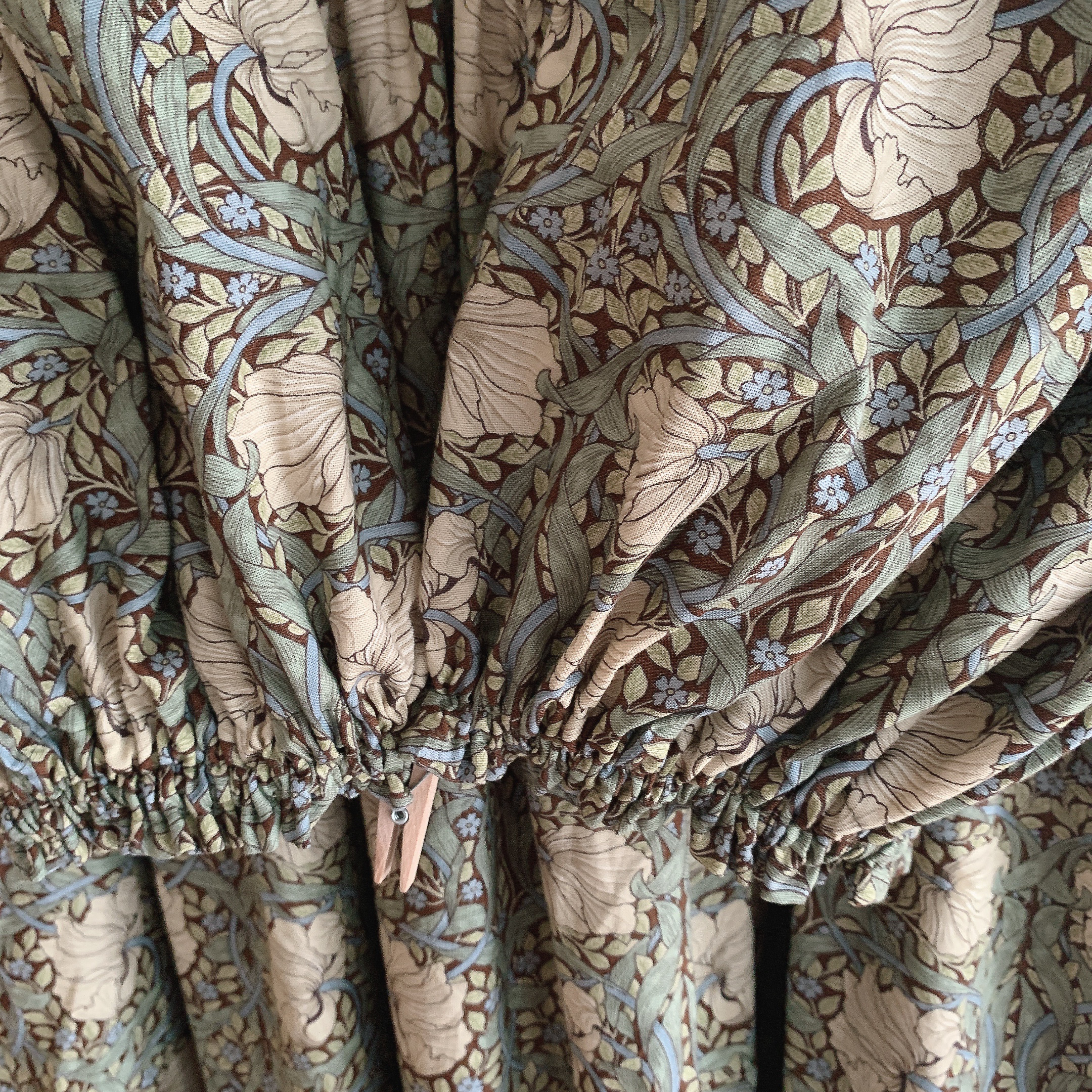 ☆Newカラー☆バックリボン☆ラウンドネック☆ウィリアムモリス☆ピンパーネルワンピース☆バルーン袖☆カスタムオーダー☆