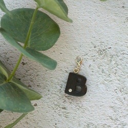 手工木製吊飾＠英文字母 － B 墜子  禮物訂製 第1張的照片