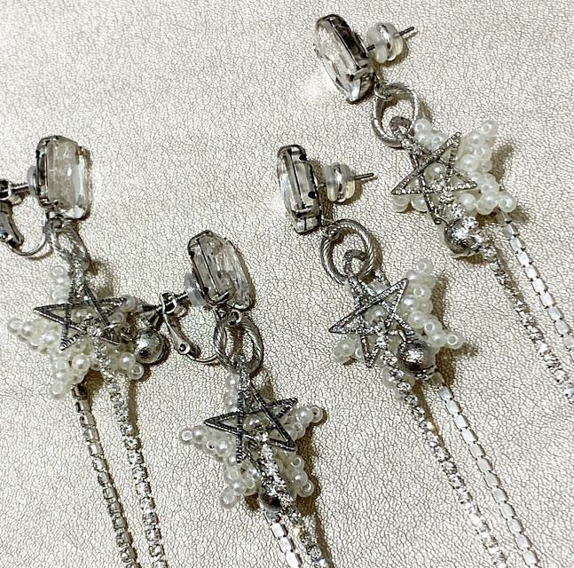 Perle Star スターモチーフパールラインストーンイヤリング・ピアス