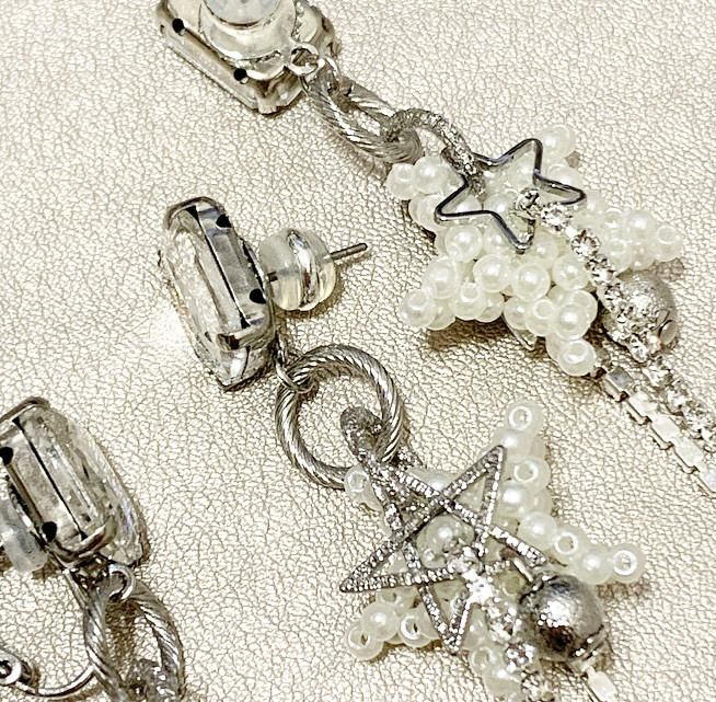 Perle Star スターモチーフパールラインストーンイヤリング・ピアス