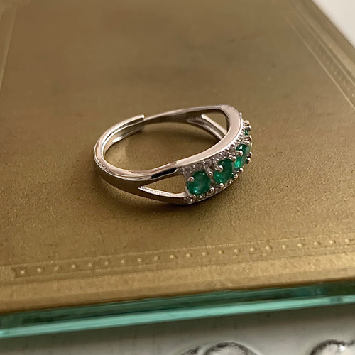 エメラルドリングフリーサイズザンビア産