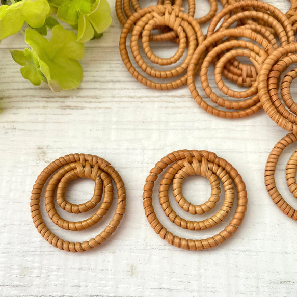 ラタン パーツ 3連 4個 wo15 ラウンド リングパーツ 35～40mm 籐 木製  