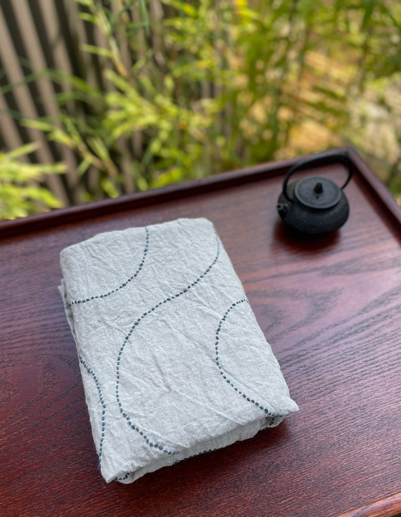 渋くてかわいい 刺し子のベルギーリネン手ぬぐい ハンカチ・手ぬぐい