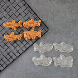 【クッキー型セット】ミニサメ 4点セット 1枚目の画像