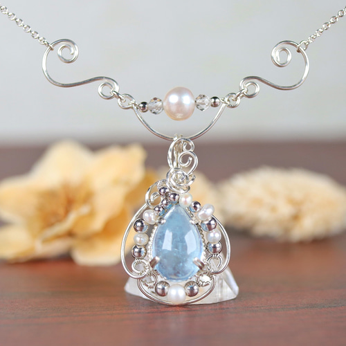 アクアマリンと真珠の天使風ネックレス silver(シルバー)925 ワイヤー